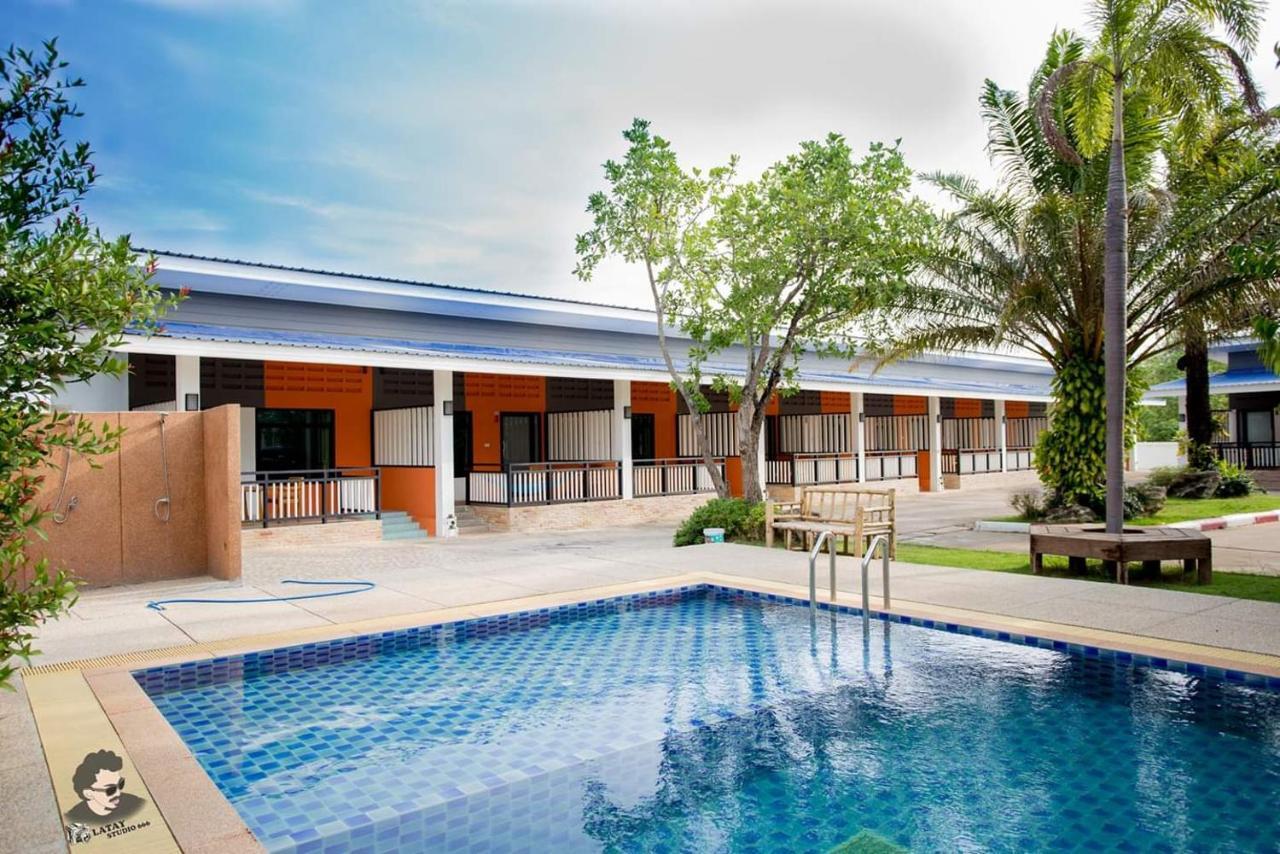 Staychill Resort Uttaradit Kültér fotó
